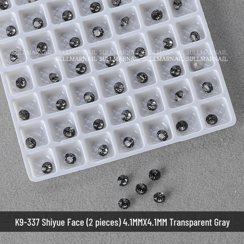 Стразы для нейл-арта K9: Дизайны с острым кончиком, сердечком и смещенным центром с прозрачным черным сердечком и серым прямоугольником для ногтей (2 куска)
Стразы для нейл-арта K9: Дизайны с острым кончиком, сердечком и смещенным центром с прозрачным черным сердечком и серым прямоугольником для ногтей (2 куска)