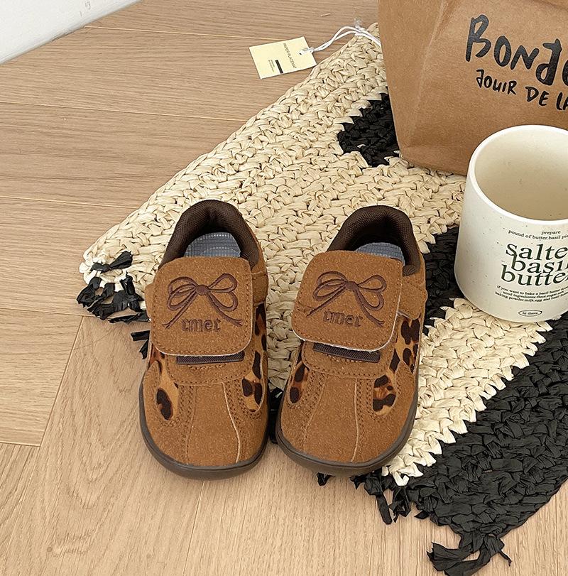 Leopard Print Children Sports Shoes Autumn Toddler Comfortable Outdoor Baby Shoe Boys Girls Fashion Casual Shoe Kids Sneakers 25
Leopard Print Children Sports Shoes Autumn Toddler Comfortable Outdoor Baby Shoe Boys Girls Fashion Casual Shoe Kids Sneakers 25