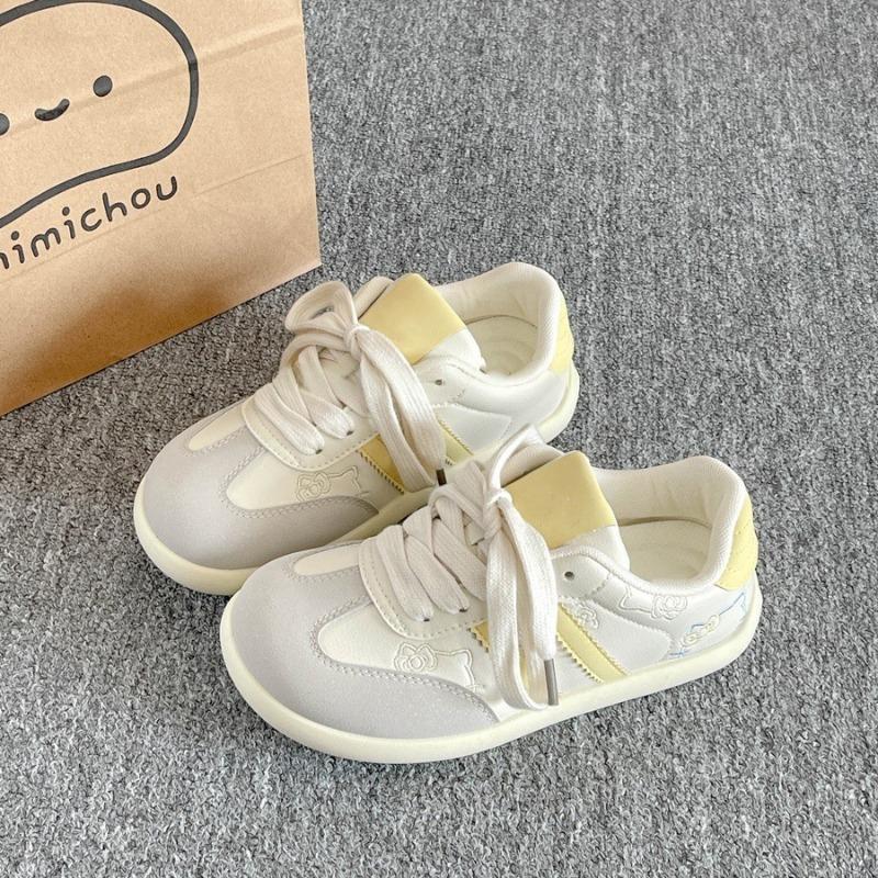 Casual board shoes women s spring and autumn new versatile niche shoes student platform white shoes women 35
Casual board shoes women s spring and autumn new versatile niche shoes student platform white shoes women 35