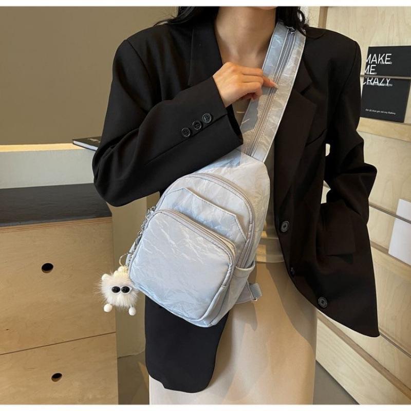 2025ins trendy bag multi-functional breast bag women s messenger bag mini lightweight small backpack backpack women s leisure bag Single pack without pendant
2025ins trendy bag multi-functional breast bag women s messenger bag mini lightweight small backpack backpack women s leisure bag Single pack without pendant