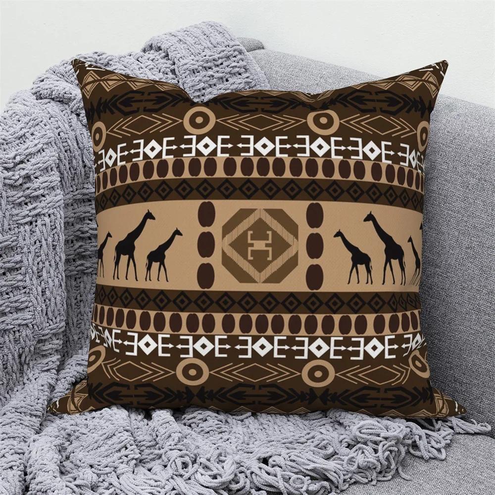 Vintage pillowcase medieval ethnic pattern polyester decorative cushion cover home sofa decoration 30x30cm чорний
Vintage pillowcase medieval ethnic pattern polyester decorative cushion cover home sofa decoration 30x30cm чорний