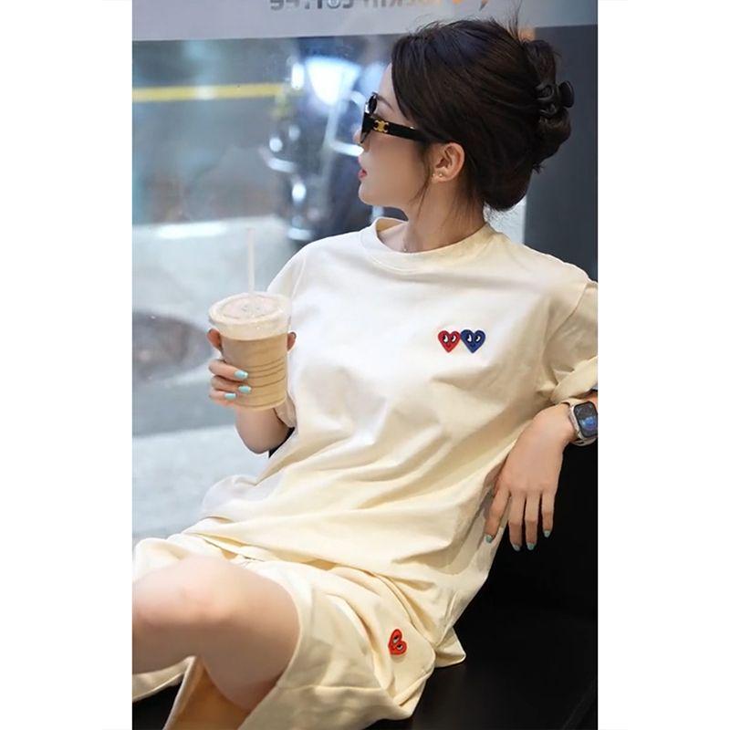 Women s Summer Lazy Style Two-Piece Set: Heart Embroidery Short-Sleeve Top and Loose Long Pants. L
Women s Summer Lazy Style Two-Piece Set: Heart Embroidery Short-Sleeve Top and Loose Long Pants. L