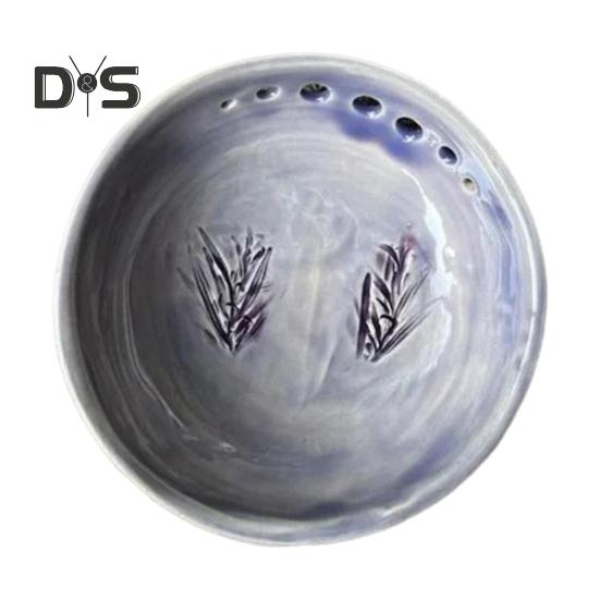 Керамическая чаша для чистки трав ручной работы с принтом розмарина, инструмент для удаления стеблей трав для легкой подготовки трав, необходимые в кулинарии фиолетовый
Керамическая чаша для чистки трав ручной работы с принтом розмарина, инструмент для удаления стеблей трав для легкой подготовки трав, необходимые в кулинарии фиолетовый