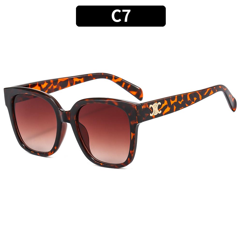 «Женские солнцезащитные очки 2022 года в квадратной оправе с градиентом черного цвета, серо-розовые, защита от ультрафиолета»
«Женские солнцезащитные очки 2022 года в квадратной оправе с градиентом черного цвета, серо-розовые, защита от ультрафиолета»