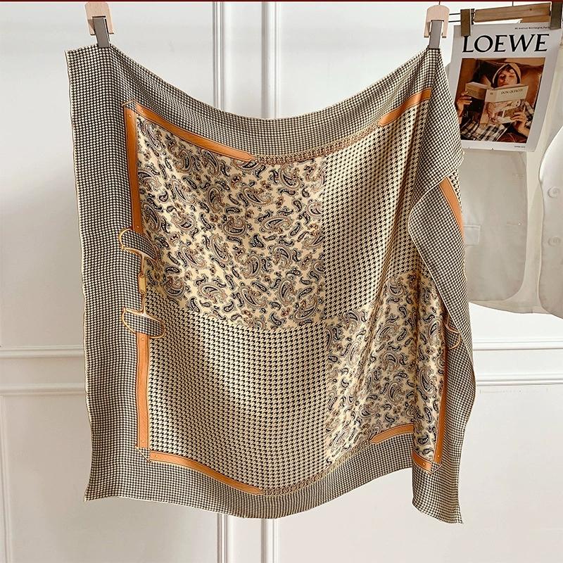 100% Pure Silk Scarf Women Neck Foulard Square Small Headband Vintage Print Neckerchief Scarves Bandana 110*110cm 110x110cm
100% Pure Silk Scarf Women Neck Foulard Square Small Headband Vintage Print Neckerchief Scarves Bandana 110*110cm 110x110cm