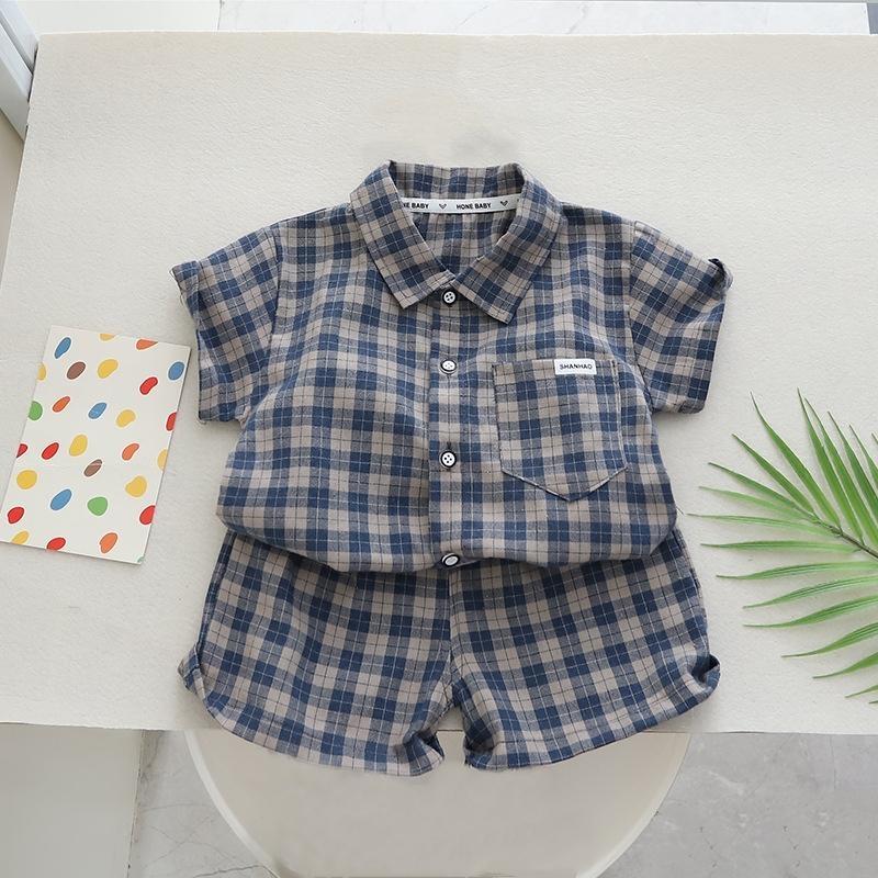 Новый летний детский костюм для мальчиков, клетчатая рубашка, шорты, 2 шт./комплект, детская одежда, повседневный костюм для малышей, детские спортивные костюмы 120 синий
Новый летний детский костюм для мальчиков, клетчатая рубашка, шорты, 2 шт./комплект, детская одежда, повседневный костюм для малышей, детские спортивные костюмы 120 синий