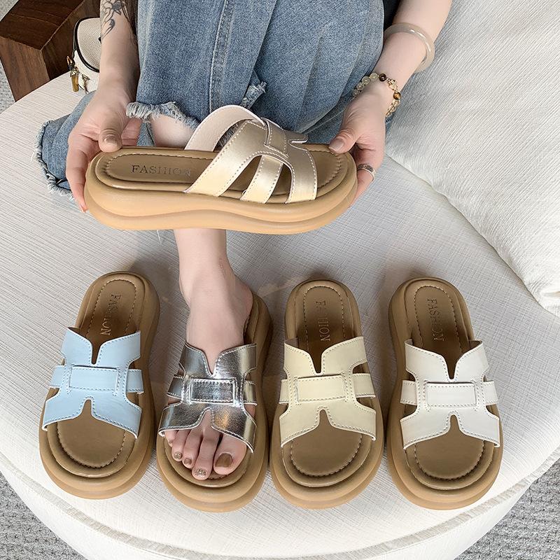 Thick-soled one-word slippers for women s summer wear 2025 new models with skirts, beach soft-soled cool slippers 35 жёлтый
Thick-soled one-word slippers for women s summer wear 2025 new models with skirts, beach soft-soled cool slippers 35 жёлтый