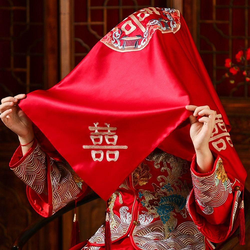Chinese Style Red Bridal Veil Traditional Phoenix Head Covers Retro Wedding Bridal Veil Headdress Style 3
Chinese Style Red Bridal Veil Traditional Phoenix Head Covers Retro Wedding Bridal Veil Headdress Style 3