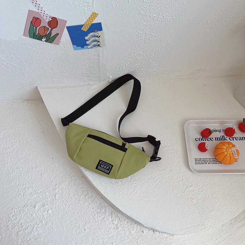 Trendy Stylish Canvas Crossbody Bag For Kids With Durable Secure Zipper Closure зелений
Trendy Stylish Canvas Crossbody Bag For Kids With Durable Secure Zipper Closure зелений
