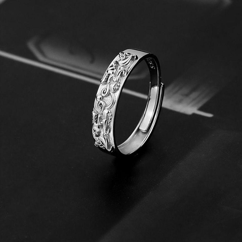Кольцо-открытие Niche Design Cooper Vintage Ring Модные ювелирные изделия для мужчин Pixiu Ring Кольцо в китайском стиле серебряный
Кольцо-открытие Niche Design Cooper Vintage Ring Модные ювелирные изделия для мужчин Pixiu Ring Кольцо в китайском стиле серебряный