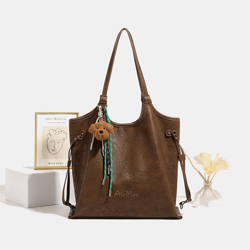 Autumn And Winter Bags Simple Lazy Wind Bags Women S Retro Fashion Large Capacity Commuter Shoulder Tote Bag темно-коричневого
Autumn And Winter Bags Simple Lazy Wind Bags Women S Retro Fashion Large Capacity Commuter Shoulder Tote Bag темно-коричневого