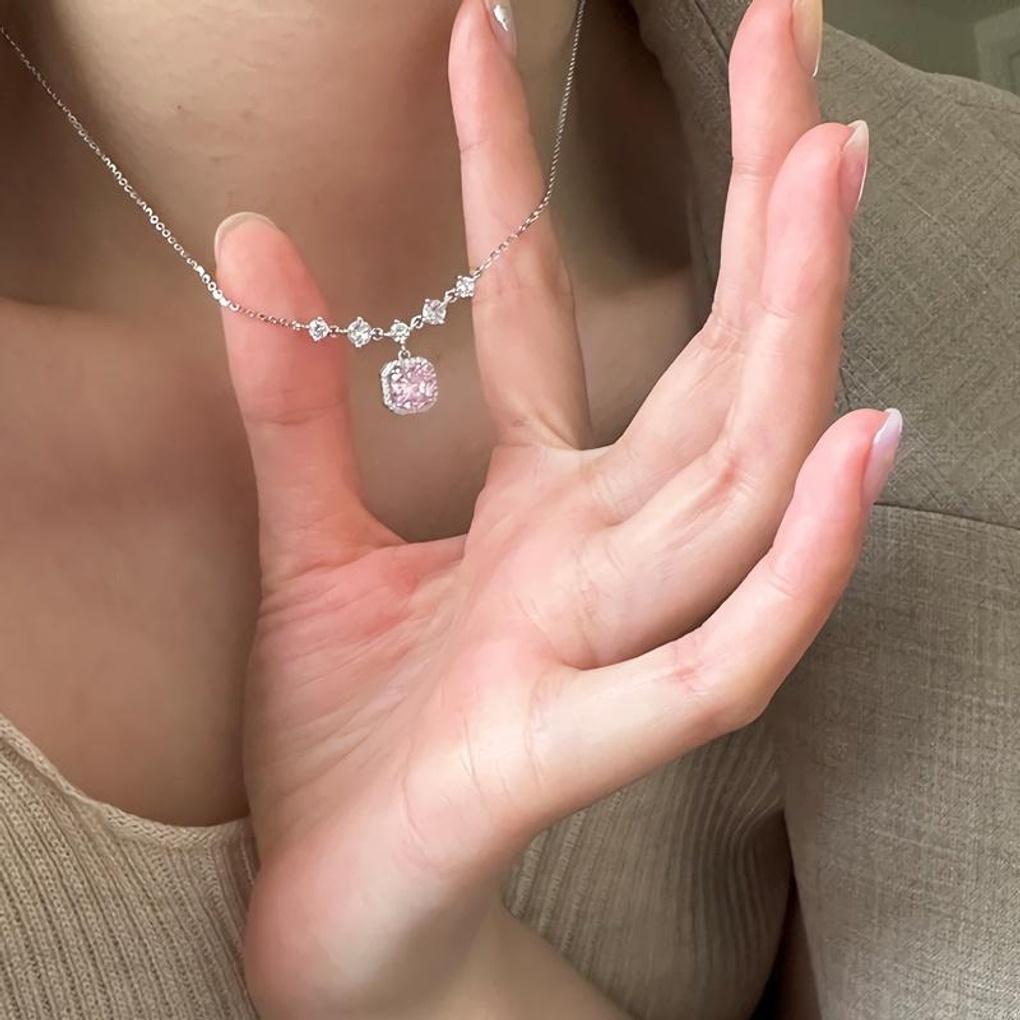 Women s Silver 925 Square Cubic Pink Chain Necklace pink
Women s Silver 925 Square Cubic Pink Chain Necklace pink