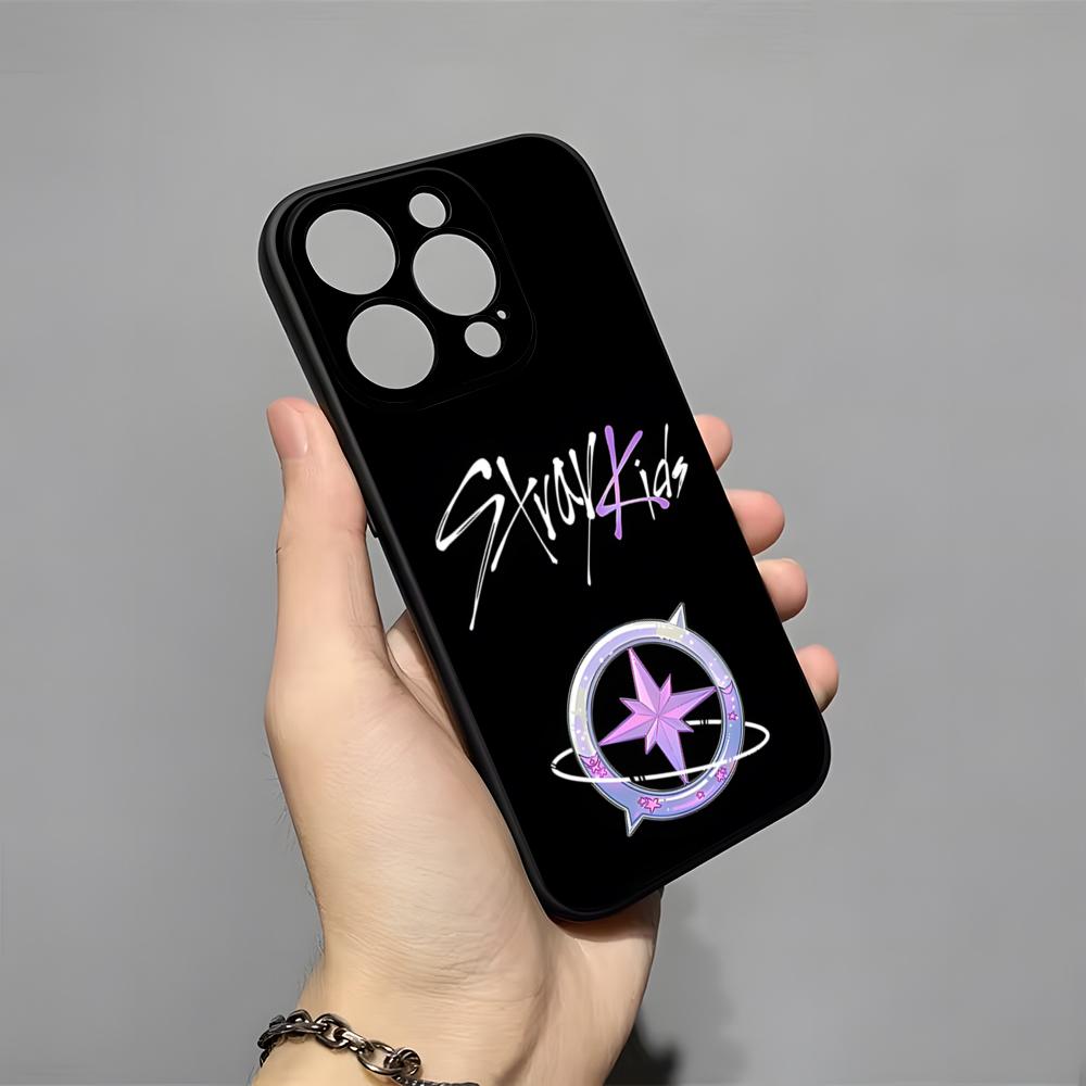Модний Kpop S-Stray-Kids Чохол для телефону Для 16 Pro Max Iphone 15 14 Pro Max 13pro 11 X Xs Xr 8 7Plus Силіконовий чохол iPhone X-XS
Модний Kpop S-Stray-Kids Чохол для телефону Для 16 Pro Max Iphone 15 14 Pro Max 13pro 11 X Xs Xr 8 7Plus Силіконовий чохол iPhone X-XS