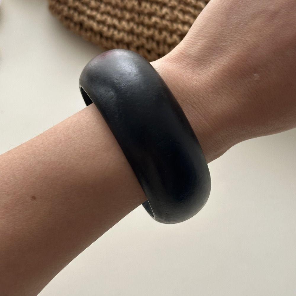 Texture Resin Exaggerate Bangles Vintage Wood Hand Ring Fashion Chunky Bracelets Women Girls Style A
Texture Resin Exaggerate Bangles Vintage Wood Hand Ring Fashion Chunky Bracelets Women Girls Style A
