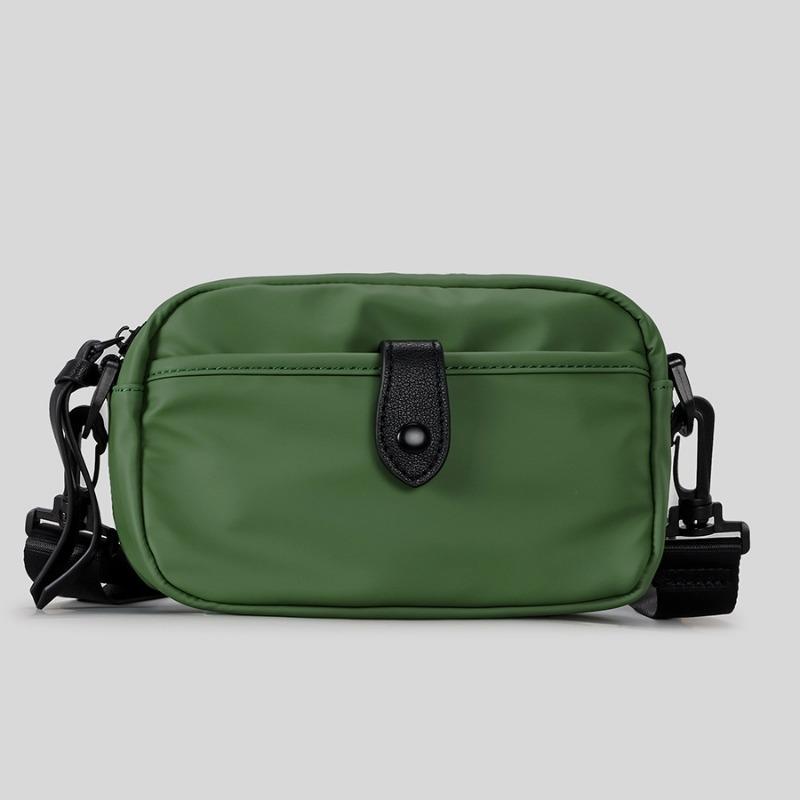 Повседневная маленькая квадратная сумка через плечо на одном плече, сумка для мобильного телефона в гонконгском стиле, водостойкая сумочка темно-зеленого
Повседневная маленькая квадратная сумка через плечо на одном плече, сумка для мобильного телефона в гонконгском стиле, водостойкая сумочка темно-зеленого