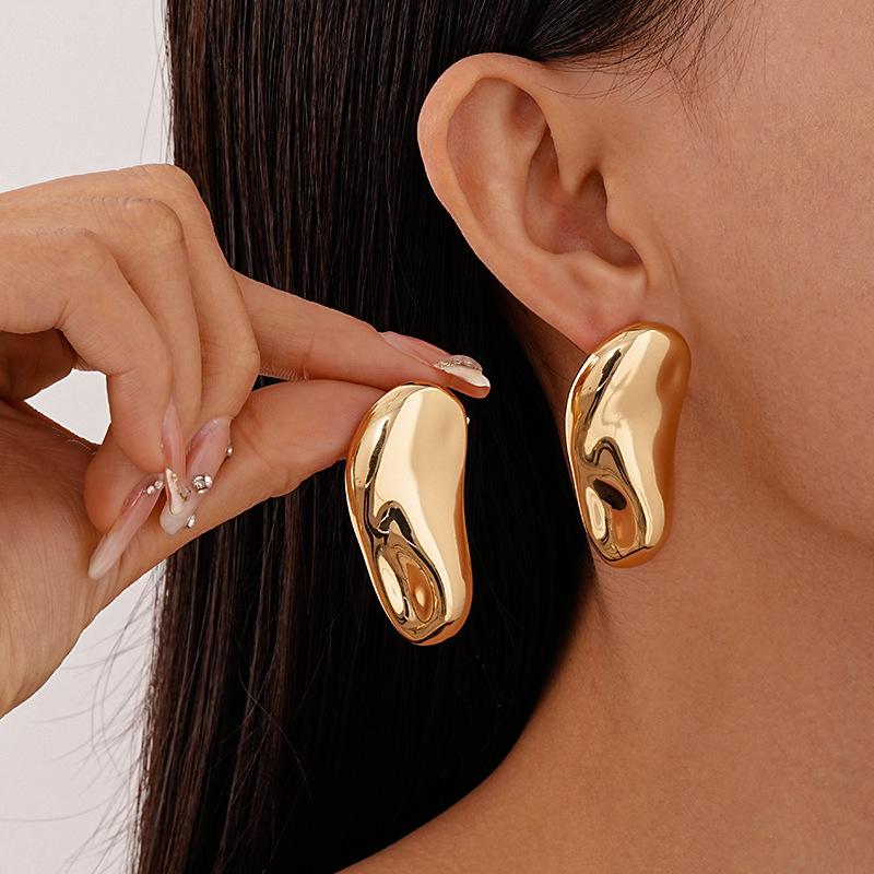 Необычные женские серьги золотой
Необычные женские серьги золотой