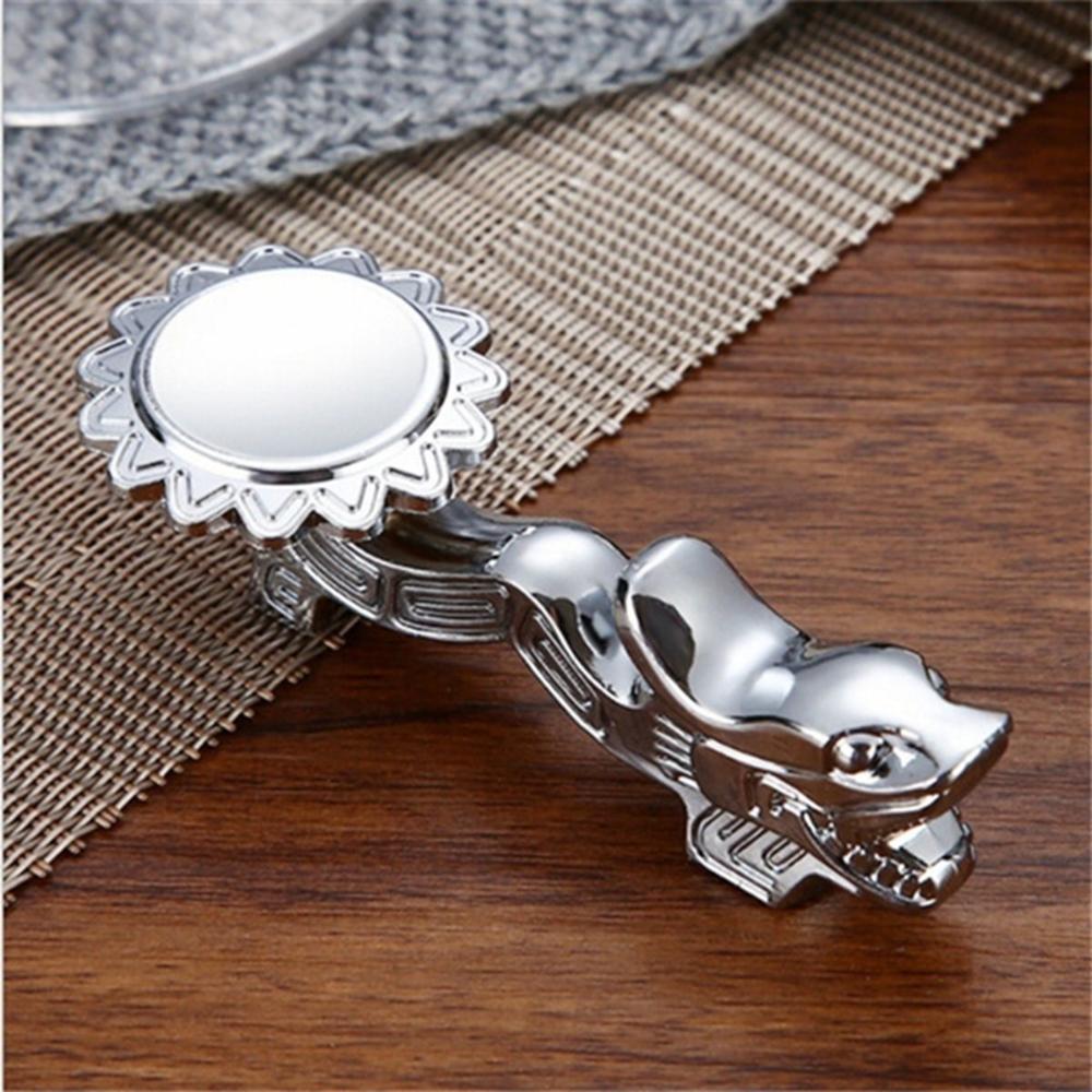 Dinnerware Dragon Head Zinc Zinc Zinc Alloy Spoon Stand Chopstick Holder Chopstick Rest Tableware Rack срібний
Dinnerware Dragon Head Zinc Zinc Zinc Alloy Spoon Stand Chopstick Holder Chopstick Rest Tableware Rack срібний