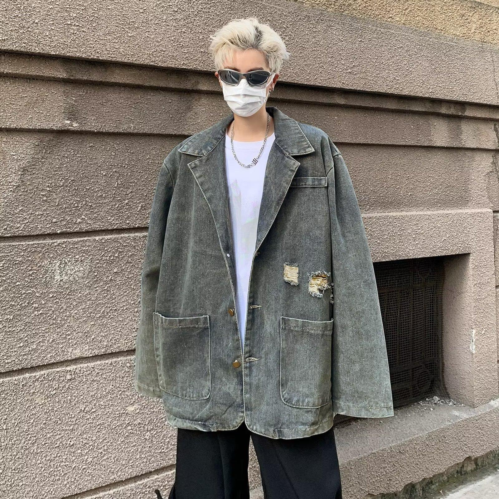 Рваная джинсовая куртка мужская сезонная трендовая брендовая стираная свободная верхняя часть American Vibe Ruffian Handsome Suit Jacket 3XL синий
Рваная джинсовая куртка мужская сезонная трендовая брендовая стираная свободная верхняя часть American Vibe Ruffian Handsome Suit Jacket 3XL синий