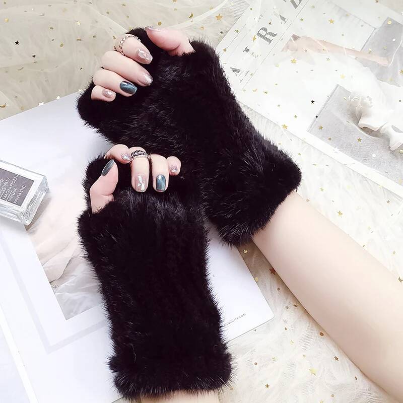 Real Mink Fur Gloves Winter Women s Half Finger Fur Gloves Thickened Handmade Mink Fur Gloves lady Outdoor Warm Fur Gloves 20cm
Real Mink Fur Gloves Winter Women s Half Finger Fur Gloves Thickened Handmade Mink Fur Gloves lady Outdoor Warm Fur Gloves 20cm