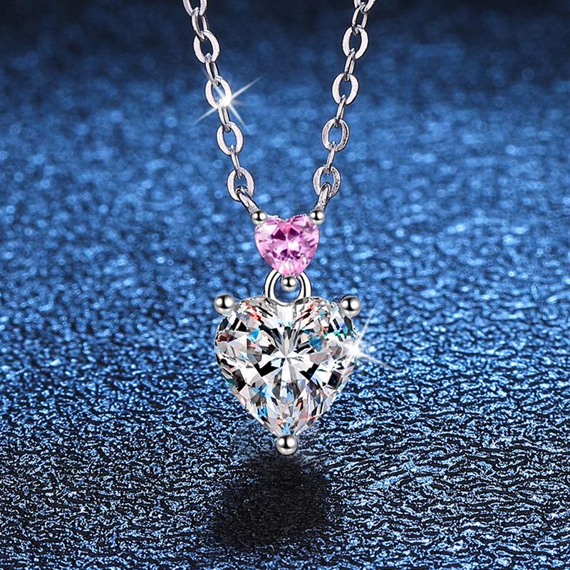 Модное настоящее муассанитовое кольцо с сердцем ожерелье 1ct D Color Lab Diamond S925 Стерлинговое серебро Ювелирные изделия Подарок для женщин PE028
Модное настоящее муассанитовое кольцо с сердцем ожерелье 1ct D Color Lab Diamond S925 Стерлинговое серебро Ювелирные изделия Подарок для женщин PE028