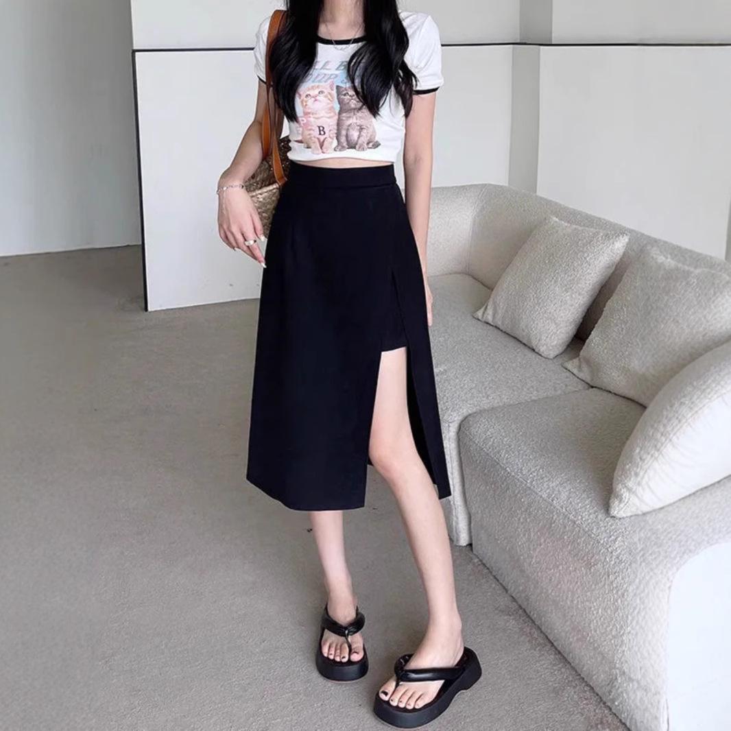 New Summer High Waist Slimming A-line Midi Skirt with Hip-Covering Slit Extra Small
New Summer High Waist Slimming A-line Midi Skirt with Hip-Covering Slit Extra Small