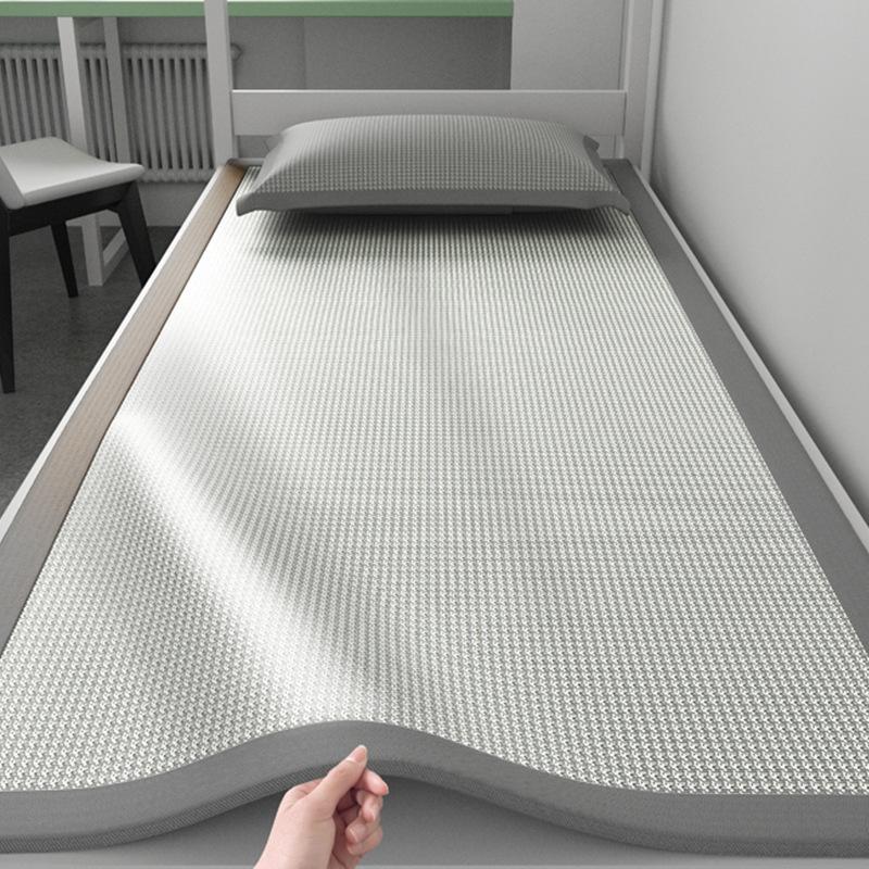New Houndstooth Ice Silk Cooling Mat, Soft Foldable Washable Comfortable Mat, Multiple Sizes for Dorm Bedroom Kids Summer Use 0.9m Bed Mat Only
New Houndstooth Ice Silk Cooling Mat, Soft Foldable Washable Comfortable Mat, Multiple Sizes for Dorm Bedroom Kids Summer Use 0.9m Bed Mat Only