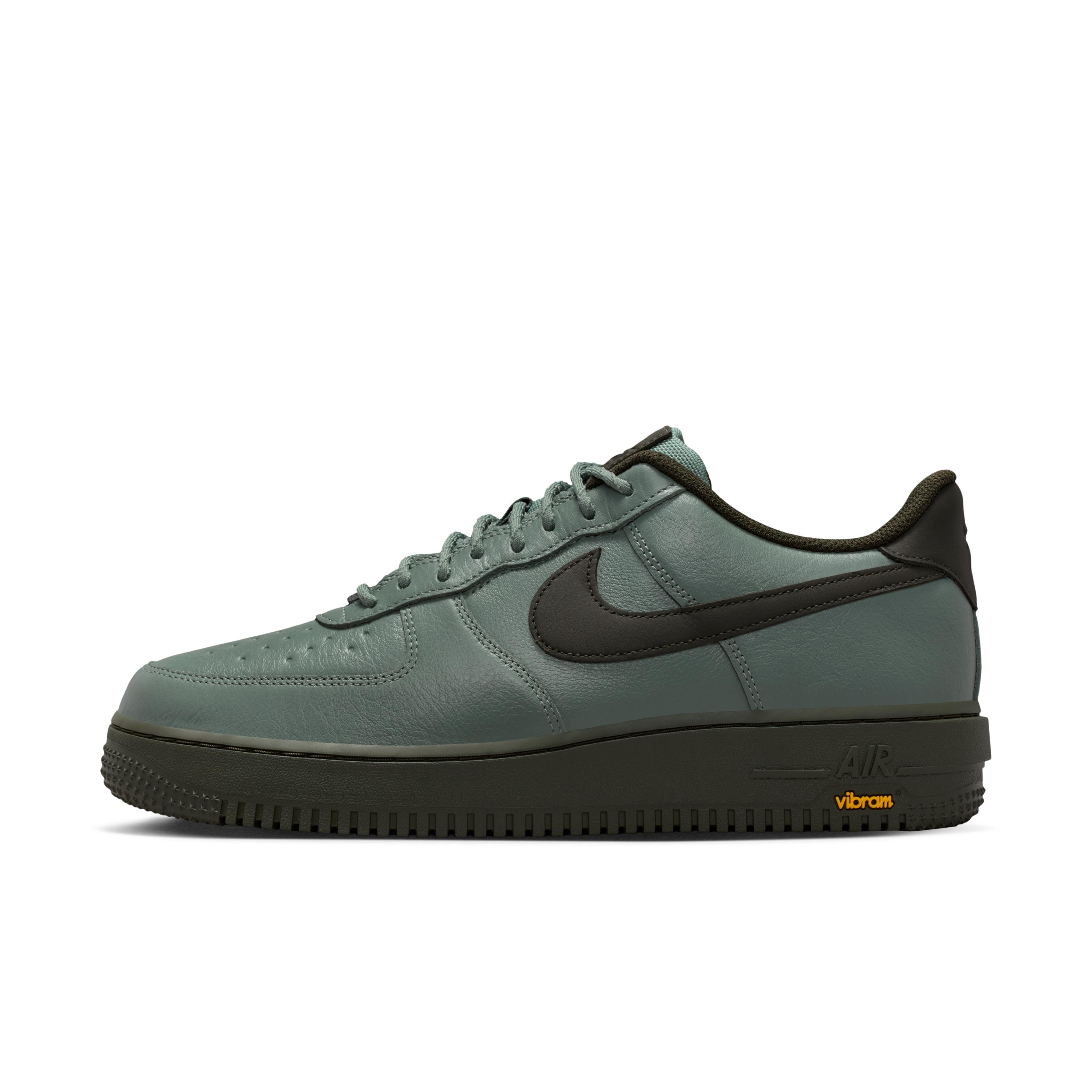 Nike Air Force 1 Low Gore-Tex Vibram Clay Green 40
Nike Air Force 1 Low Gore-Tex Vibram Clay Green 40