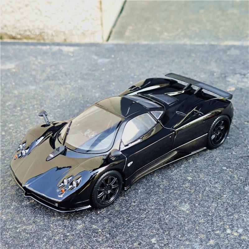 1:24 Pagani Zonda F Huayra Alloy Sports Car Model Diecasts Metal Racing Car Vehicles Model Simulation Collection Childrens Gifts чёрный
1:24 Pagani Zonda F Huayra Alloy Sports Car Model Diecasts Metal Racing Car Vehicles Model Simulation Collection Childrens Gifts чёрный
