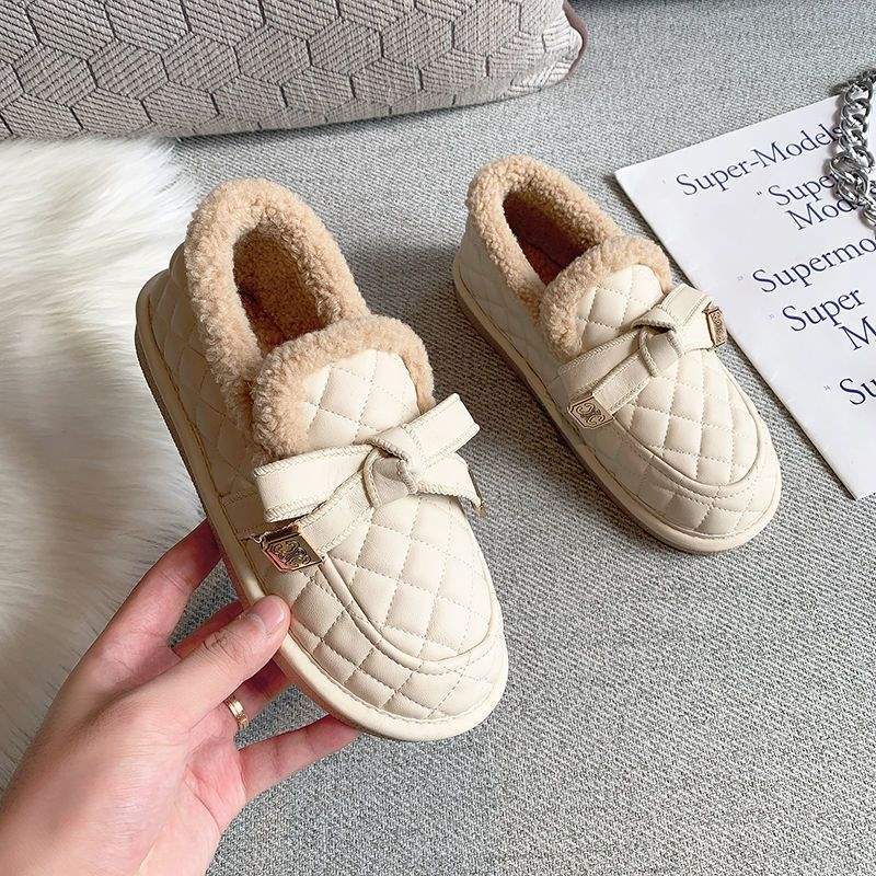 Обувь Мао Мао женская носит теплую хлопковую обувь зимой, обувь Доудоу 2025 модный ромбовидный узор плоская подошва бархат для дома 35 бежевый
Обувь Мао Мао женская носит теплую хлопковую обувь зимой, обувь Доудоу 2025 модный ромбовидный узор плоская подошва бархат для дома 35 бежевый