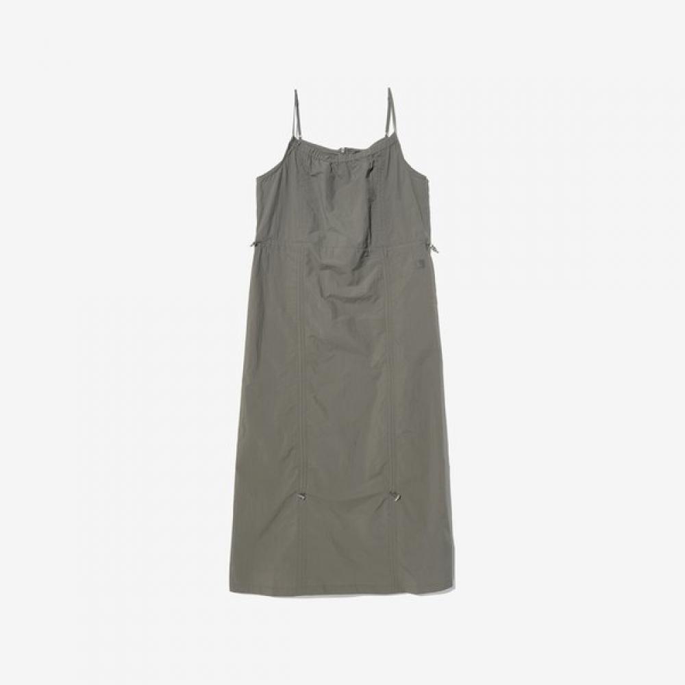Легкое платье-строка Fila из таслана BROWN/W80
Легкое платье-строка Fila из таслана BROWN/W80