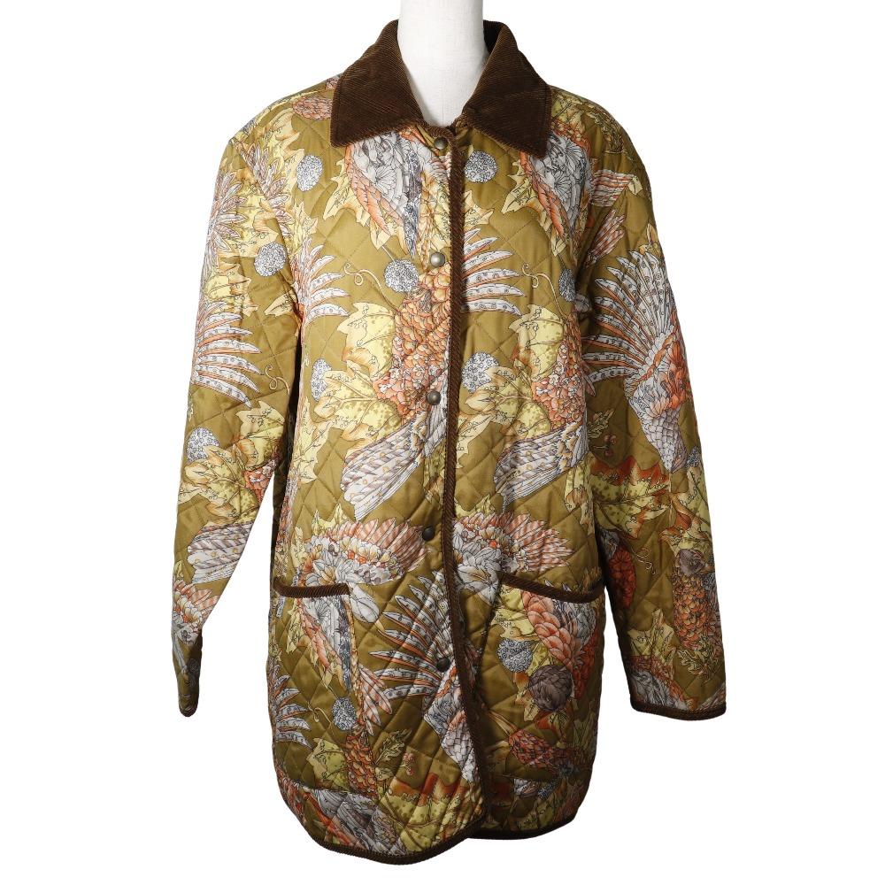 Salvatore Ferragamo quilting Stainless collar coat 136180843 polyester flour Women Used
Salvatore Ferragamo quilting Stainless collar coat 136180843 polyester flour Women Used
