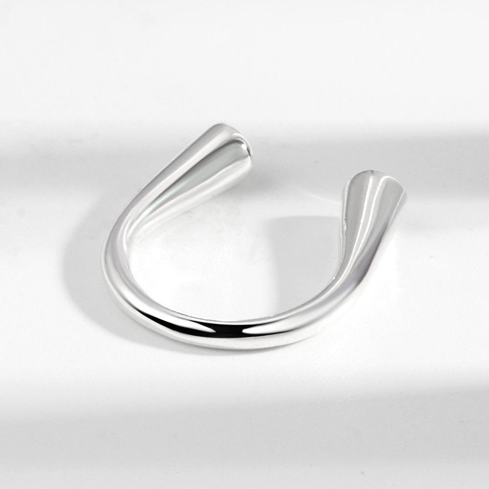 Minimalist Irregular Metal Open Ring For Women Adjustable Simple Punk Fashion Jewelry Trendy Accessory Adjustable opening срібний
Minimalist Irregular Metal Open Ring For Women Adjustable Simple Punk Fashion Jewelry Trendy Accessory Adjustable opening срібний
