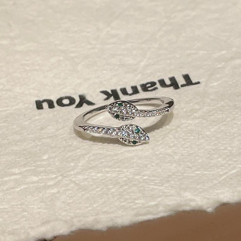 Animal Jewelry Zircon Snake Open Ring For Women Fashion Accessories GreenSilver
Animal Jewelry Zircon Snake Open Ring For Women Fashion Accessories GreenSilver