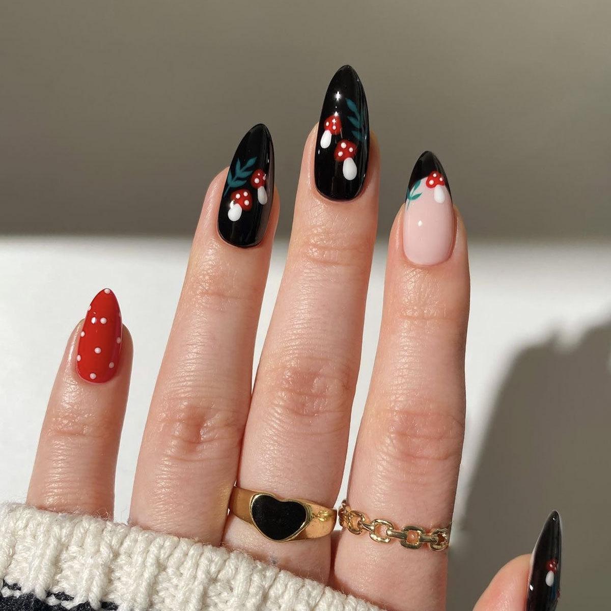 Black & Red Almond French Style Wearable Nails with Leaf & Mushroom Print - Removable Fake Nail Art Patches
Black & Red Almond French Style Wearable Nails with Leaf & Mushroom Print - Removable Fake Nail Art Patches
