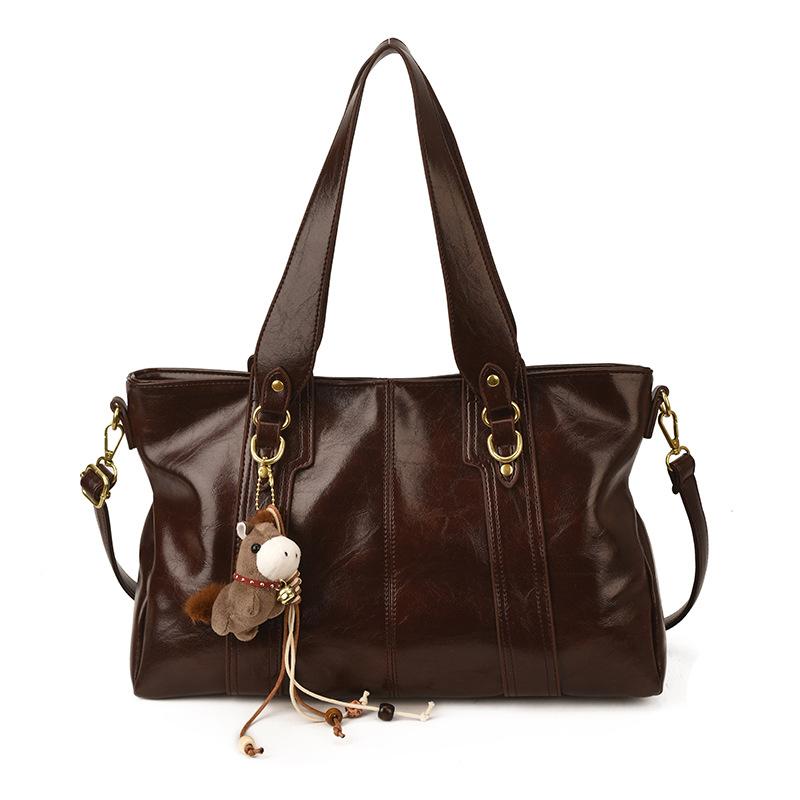 Simple Vintage Solid Color PU Leather Women s Shoulder Bags Versatile Glossy Ladies Messenger Bag Large Capacity Female Tote Bag With pendant червоний
Simple Vintage Solid Color PU Leather Women s Shoulder Bags Versatile Glossy Ladies Messenger Bag Large Capacity Female Tote Bag With pendant червоний