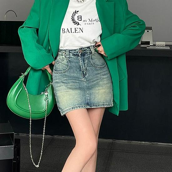 Thirteenth Street Retro High-End Washed White A-Line Denim Midi Skirt, 2024 Spring/Summer Large темно-синього кольору
Thirteenth Street Retro High-End Washed White A-Line Denim Midi Skirt, 2024 Spring/Summer Large темно-синього кольору