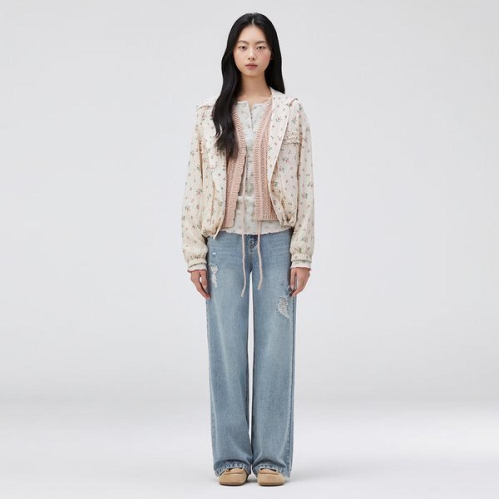 Thursday Island Jumper Flower Pattern T262mjp136w beige (BE)/S
Thursday Island Jumper Flower Pattern T262mjp136w beige (BE)/S