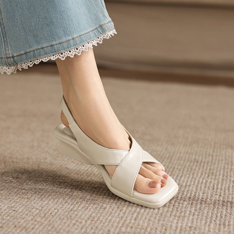 Krazing Pot Microfiber Med Heels Office Lady European Design Hook Loop Summer Size 43 Size 42 Women Sandals 34 слоновая кость
Krazing Pot Microfiber Med Heels Office Lady European Design Hook Loop Summer Size 43 Size 42 Women Sandals 34 слоновая кость