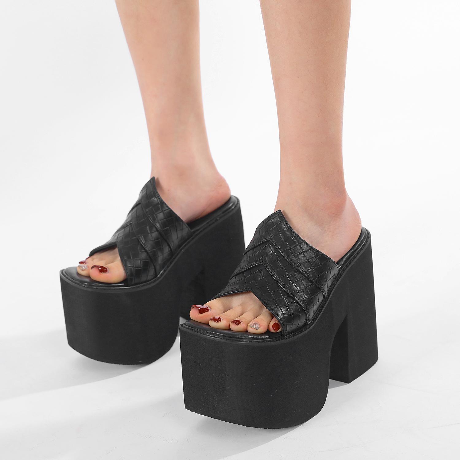 Gdgydh Black Platform Sandals for Women Wedge Heels Fashionable Strappy Back Open Toe Summer High Heel Sandals Slip-On Outdoor 38 чорний
Gdgydh Black Platform Sandals for Women Wedge Heels Fashionable Strappy Back Open Toe Summer High Heel Sandals Slip-On Outdoor 38 чорний