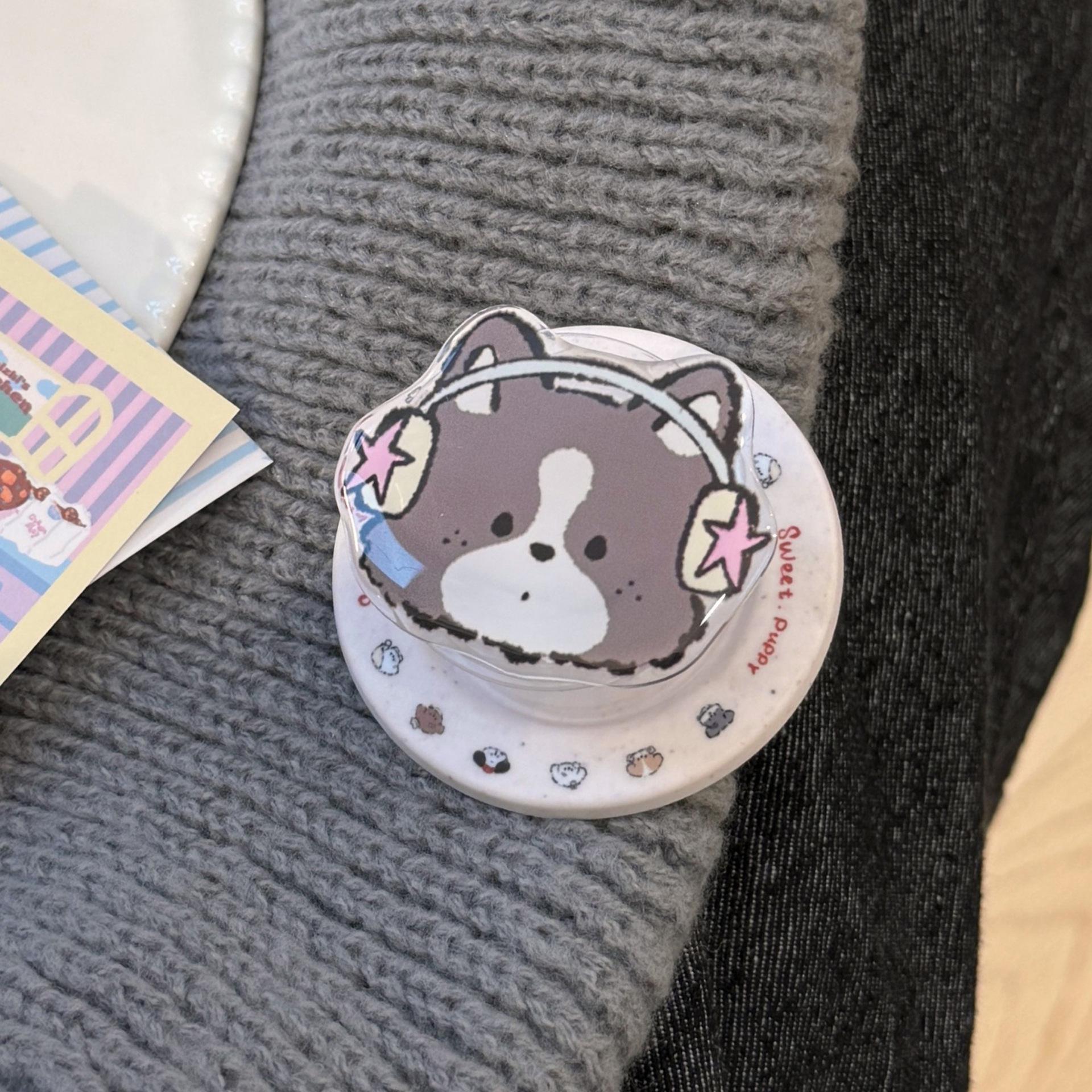 Cartoon Magnetic Earphone Bracket Phone Case for iPhone 17pm with Film Compatibility Single Bracket
Cartoon Magnetic Earphone Bracket Phone Case for iPhone 17pm with Film Compatibility Single Bracket