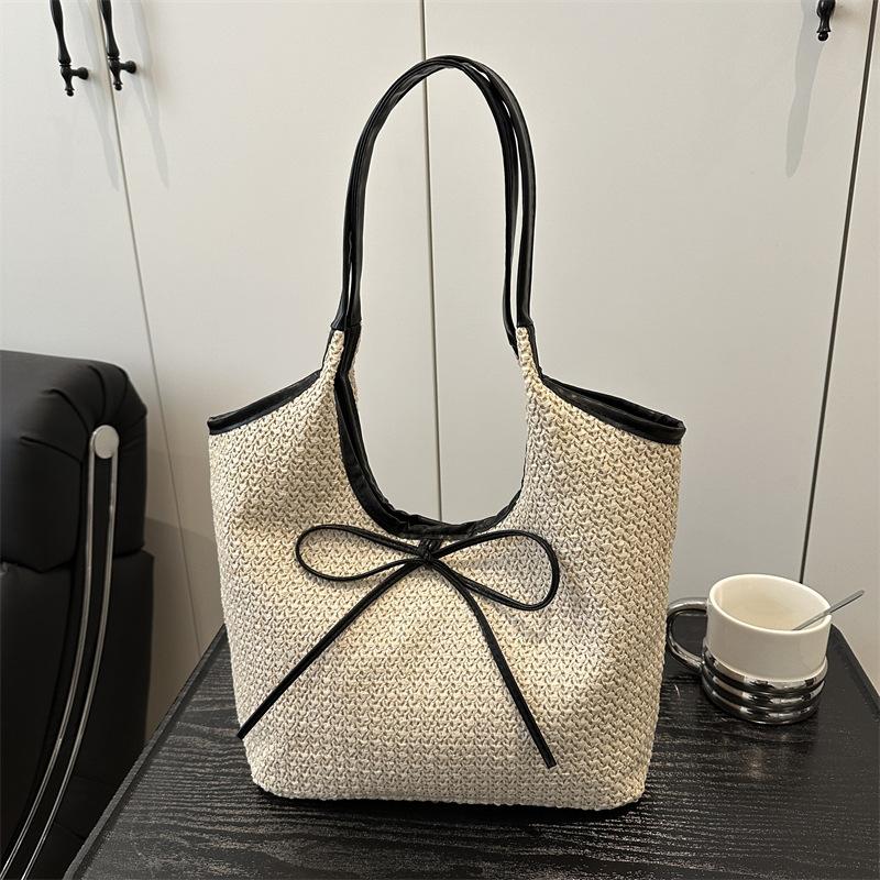Lazy and relaxed bag women s large-capacity seaside vacation wind 2025 new straw bag underarm woven beach bag коричневый
Lazy and relaxed bag women s large-capacity seaside vacation wind 2025 new straw bag underarm woven beach bag коричневый