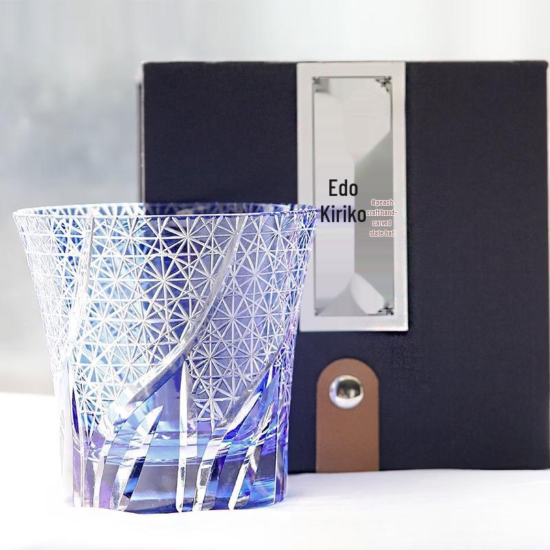 Hand-Carved Japanese Edo Kiriko Whiskey Glass
Hand-Carved Japanese Edo Kiriko Whiskey Glass