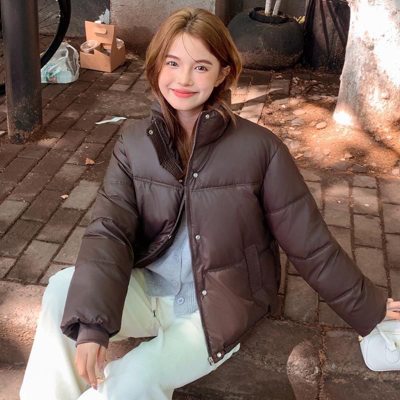 Несмываемый антикожаный новый хлопковый пуховик женский короткий новый свободный утолщенный хлебный пуховик маленькая хлопковая куртка XXL темно-коричневого
Несмываемый антикожаный новый хлопковый пуховик женский короткий новый свободный утолщенный хлебный пуховик маленькая хлопковая куртка XXL темно-коричневого