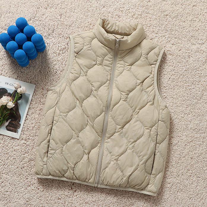 Trendy Retro White Duck Down Jacket 2025: Lightweight, Hooded, Casual Warm Vest Gilet XL
Trendy Retro White Duck Down Jacket 2025: Lightweight, Hooded, Casual Warm Vest Gilet XL