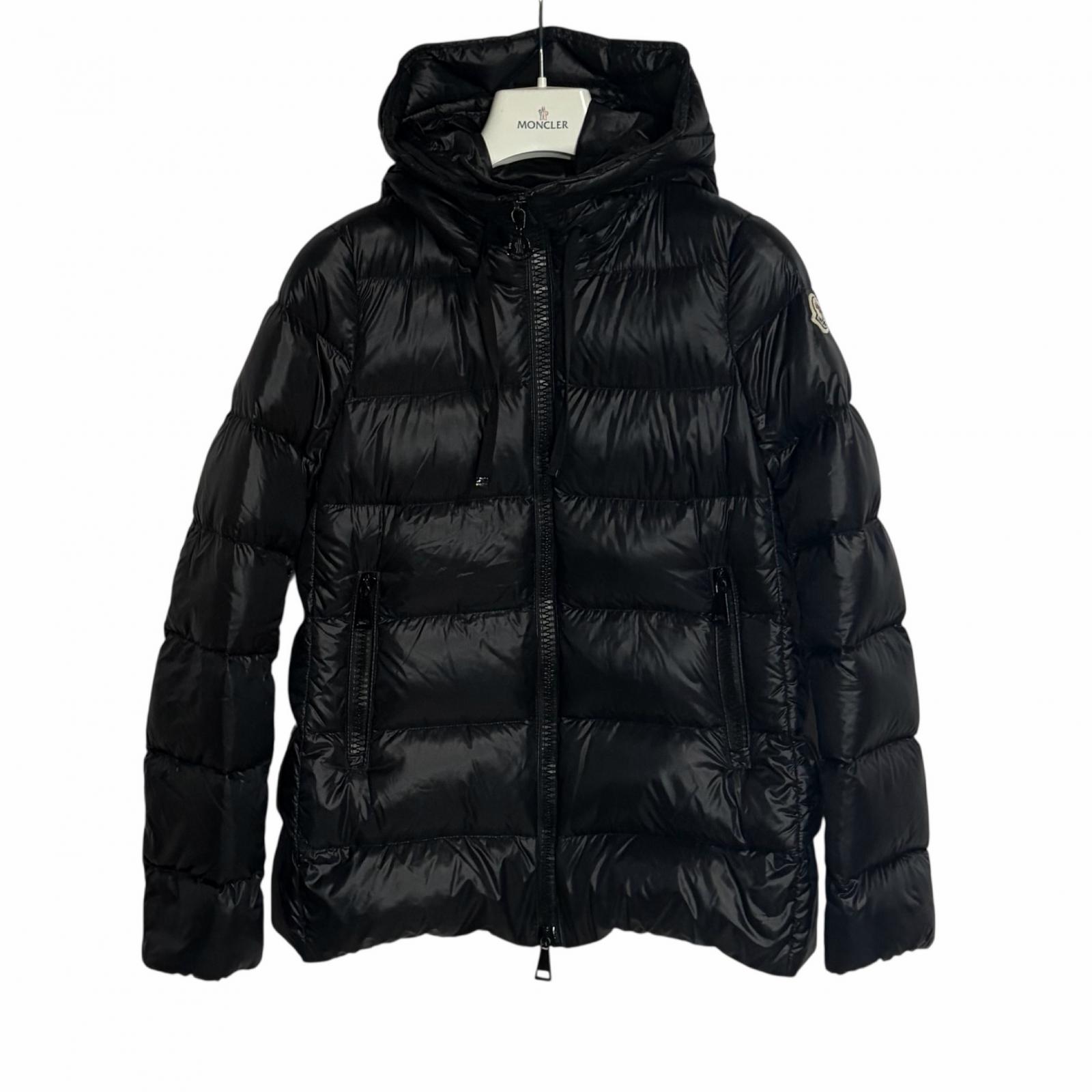 Used MONCLERDown jacket black Nylon Women
Used MONCLERDown jacket black Nylon Women