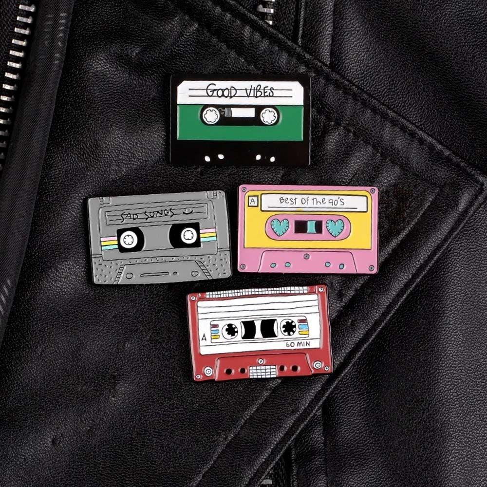 Clothes Pin Old-school Vintage Best Song Brooches 90 s Music Tape Pin Bag Badge Enamel Pin 3
Clothes Pin Old-school Vintage Best Song Brooches 90 s Music Tape Pin Bag Badge Enamel Pin 3