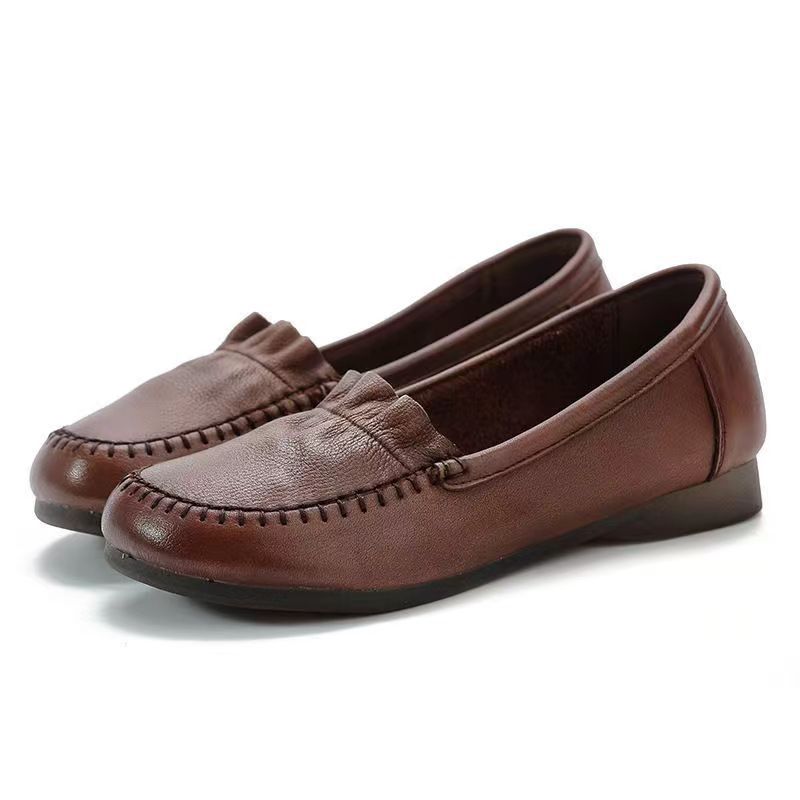 Женские мокасины из искусственной кожи, повседневные, элегантные, для женщин, 2024, удобные мокасины, модная обувь на низком каблуке 40 коричневый
Женские мокасины из искусственной кожи, повседневные, элегантные, для женщин, 2024, удобные мокасины, модная обувь на низком каблуке 40 коричневый