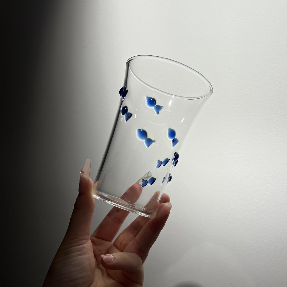 Original design creative fortune fish gift color water cup high temperature resistant goblet
Original design creative fortune fish gift color water cup high temperature resistant goblet