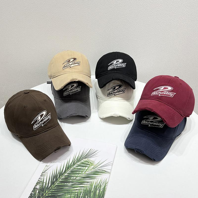 Embroidered Casual Baseball Cap for Boys and Girls Spring and Summer Sun Hat Korean Style Face Showing Little Duckball Cap (55-59cm)
Embroidered Casual Baseball Cap for Boys and Girls Spring and Summer Sun Hat Korean Style Face Showing Little Duckball Cap (55-59cm)