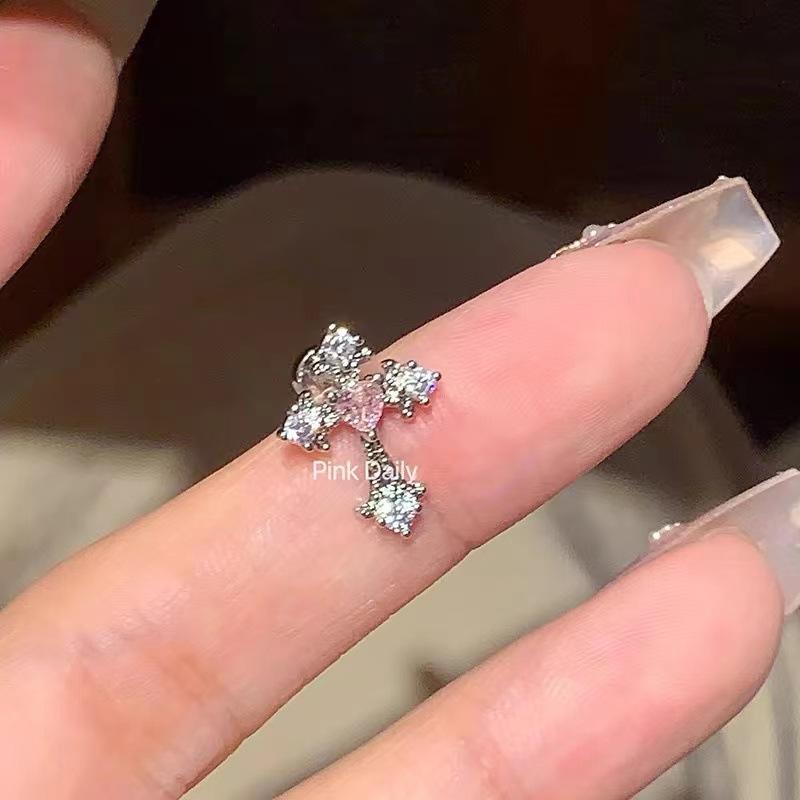 PinkDaily Pink Zircon Cross Earbone Nails Titanium Steel Screw Screw Fireworks Cut Cochlear Nails Butterfly Earrings
PinkDaily Pink Zircon Cross Earbone Nails Titanium Steel Screw Screw Fireworks Cut Cochlear Nails Butterfly Earrings